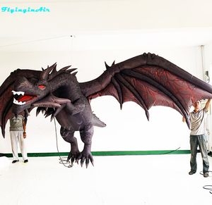 Volador inflable dragón negro 4m colgante museo publicidad inflable dinosaurio modelo globo con alas colgadas para decoración de fiesta