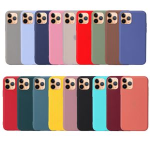 Fundas de teléfono de TPU esmerilado para iPhone 15, funda trasera delgada mate, Protector a prueba de golpes para Apple 15 14 13 12 11 pro max X Xs XR 7 7P 8 8plus