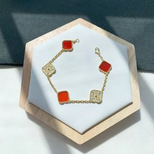 Pulsera de diamantes de imitación de diamantes de diezujos de fritillaria rojo dorado para mujeres pulsera de regalo de regalo de San Valentín Joya gratuita.