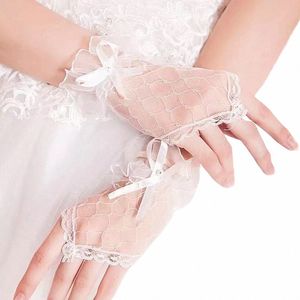 ¡envio GRATIS!Partes de boda cortas de encaje de marfil barato Guantes de novia Accesorios de bodas Fingerl Mariage de alta calidad 83sk#