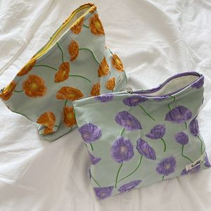 Bolsa de cosméticos francesa elegante con flores, productos para el cuidado de la piel, bolso de mano portátil de gran capacidad, bolsas de almacenamiento de maquillaje de viaje para mujer