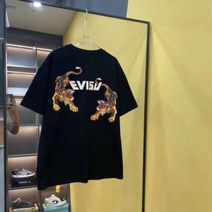 Fu Shen T-shirt Summer New Men's Angel Wings Letter Imprimer Down Mountain Tiger Sleeve Pure Coton Round Neck Casual Instagram 548376