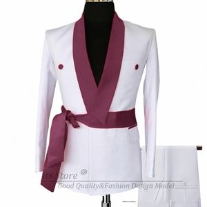 GN 2023 Nouveau design de mariage Tuxedos Blazer blanc Pantalon avec ceinture colorée Burdy Black Sier Casual Party Costumes pour hommes X8vq #