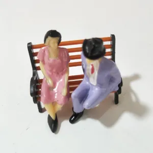 Décorations de jardin 50pcs modèles en plastique à l'échelle 1:32 personnes assises debout figurines miniatures figurines de jouets modèle collection décor