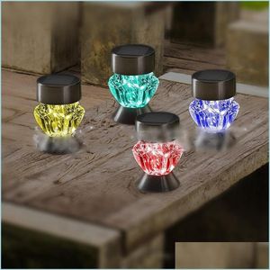 Décorations de jardin Lampes solaires LED Changeant 7 couleurs Transparent Diamant Forme Lumière Extérieure Jardin Patio Pelouse Lumières Glow Décor Drop Dhhal