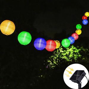 Décorations de jardin étanche solaire à piles lanterne guirlande lumineuse boule de papier guirlande lumineuse pour fête de mariage de Noël en plein air 230525