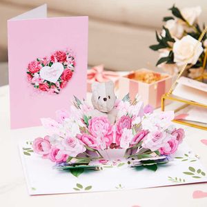Cartes-cadeaux 3D Pop Up Flower Greeting Invitations de mariage Carte Fête des mères Cartes postales de Pâques Amoureux Rose Bear Pop Up Card Z0310