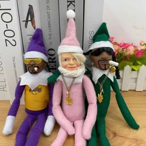 Cadeau pour enfants en peluche sur le jouet snoop a bypop amateurs de hip hop cross-border snooping plié sur la résine elfe de Noël poupée décorative 1027 ing