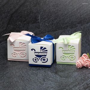 Enveloppe cadeau 10pcs Boîtes de bonbons de conception de chariot pour bébé creux Boîte en carton mignon pour les cadeaux de mariage d'anniversaire favori