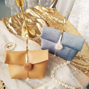 Cadeau cadeau 10pcs / lot arrivent velours / PU mariage fête de Noël bijoux emballage pochette boîte de bonbons portable pliant rouge à lèvres gratuit boîte cadeau