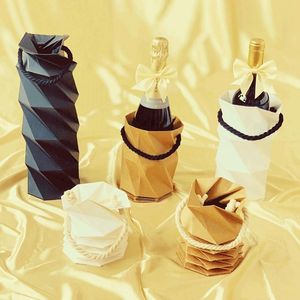 Emballage cadeau 2023 Christmas Red Wine Bag Kraft Paper Party Pliage réutilisable de haute qualité