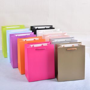 Emballage cadeau 20 pièces/lot sac en papier Simple de haute qualité boîte à bonbons Kraft avec poignée paquet de fête d'anniversaire de mariage