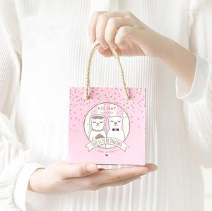 Emballage cadeau 50 pièces Mini ours blanc Couple faveurs de mariage sacs retour présent sac à main sac en papier pour tenir la boîte à bonbons 12x7x12cm