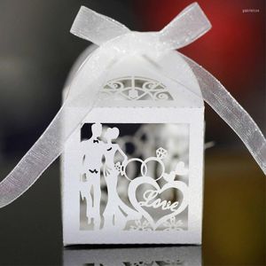 Envoltura de regalo 50 unids Caja de dulces Corte láser Novia Novio Amor Corazón Dulces Cajas Invitados de boda Ducha nupcial Chocolate