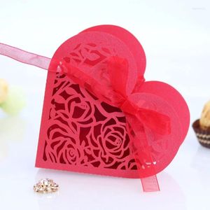 Cadeau cadeau creux coeur d'amour boîtes de bonbons rose fleur papier découpé au laser sac de mariage avec ruban fête faveur décorations de table