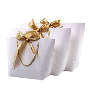 Envoltura de regalo Caja de regalo de oro de gran tamaño para pijamas Ropa Libros Embalaje Mango Bolsas de papel Bolsa Kraft con asas1