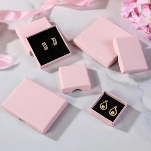 Enveloppe cadeau joli design 24pcs Boîtes bijoux en carton affichage de la boîte rose pour colliers bracelets boucles d'oreilles papier carré