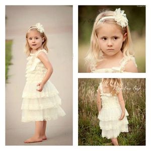 Robes de fille dentelle bébé filles robe d'été style sans manches sans épaule moelleux 3 couches fleur princesse pageant fête mariage blanc