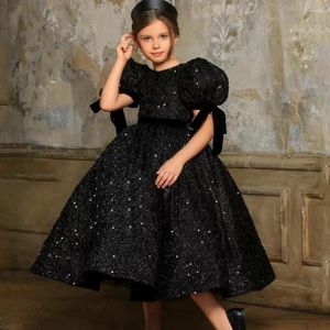 Robes de fille O-Neck Puff Sleeve Flower Girls Dress Sequins A-Line Tea-Length Enfants Anniversaire Et Fête De Mariage Pageant Robes De Haute Qualité