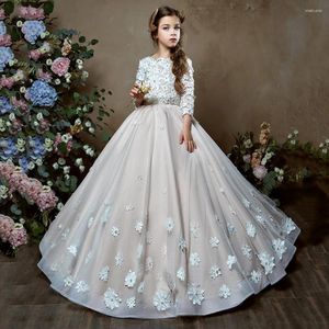 Robes de fille Puffy A-Line Flower Girls Exquis Lace Appliques Beads Floor-Length Pageant Robes Simple 3/4 Sleeves Bow Dress