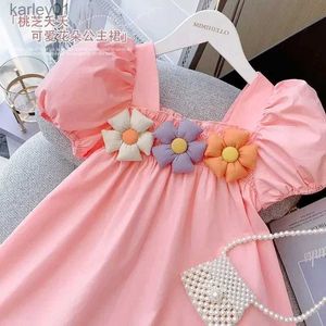 Robes de fille Bébé filles robe été rose mignon mince coupe manches bouffantes robe de princesse élégante avec des fleurs vêtements de fête d'anniversaire 1-9 ans yq240327