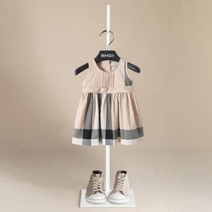 Robes pour filles Marque Vêtements pour enfants Jupe princesse à rayures en gros Jupe jarretelle pour bébé 1-5 ans Été Belle robe de fille 230608