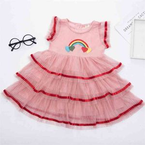 Robe d'été de fille Printemps Style Stripe Dentelle Love Cake Princess Party Vêtements pour enfants Vêtements pour bébés filles 210625