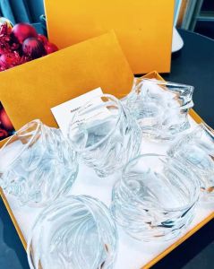 Verres Designer Whisky Glass Home Creative Glass Wine Ustensiles Transparent Crystal Wine Cup Bar Bar Bier Cup 6pcs / Set with Gift Box