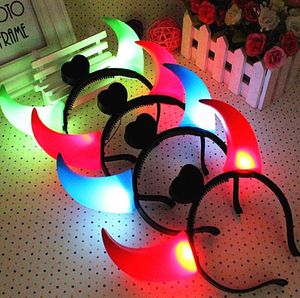 Gluging Horn Hoop Hair Headress Party The Devil's Horns Lights Opents Goets Toys Tents Tents en gros pour Halloween Christmas