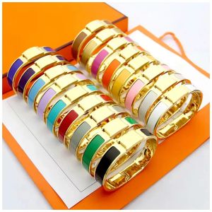 Bracelet en or bracelet de créateur bijoux manchette classiques bonne qualité boucle en acier inoxydable bijoux de mode hommes femmes charme bracelets de luxe argent or avec boîte