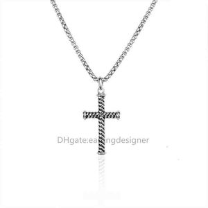 Gold Hop Silver Hip Cross Strings Colliers Collier Pendentif Designers Hommes Chaîne Bijoux Femmes Bijoux Fil Pendentifs Style YS70