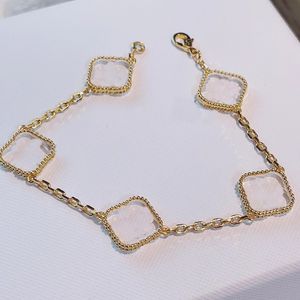 2023 Diseñador de brazalete de oro de pulsera de oro transparente para mujeres Día de San Valentín Diseñador de regalos franqueo gratuito.