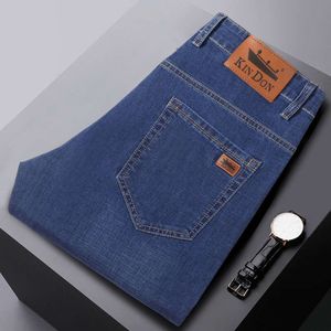 Golden Shield Frühjahrs- und Herbstsaison Denim Straight Tube Locker sitzende Business Stretch Modische Herren-Jeanshosen mittleren Alters