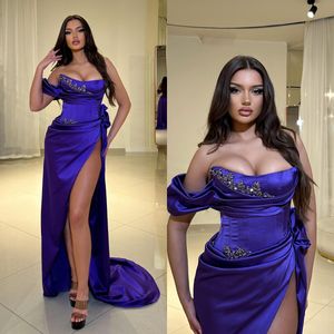 Magnifique robe de bal violette fendue sur les épaules, robes de soirée formelles, élégantes robes de soirée avec corsage en os et perles pour occasions spéciales