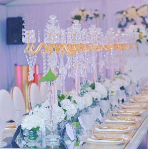 Hermosa boda alta 5 brazos candelabros de cristal con cuentas Precioso centro de mesa de cristal Soporte de flores para mesa de boda últimas decoraciones de boda venta