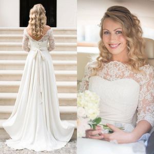 Une ligne robe de mariée modeste avec manches Country Illusion Lace Bateau Neck V Back Zipper up Robes de mariée avec train de balayage et ceinture