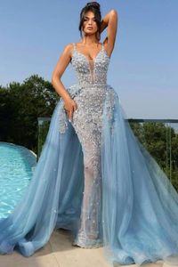 Robes de soirée bleu clair gracieux avec jupe détachable Spaghetti Stracts Perles Crystals Perles Luxury Party Occasion Robes Prom porte BC18599