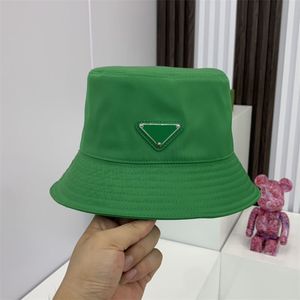 Sombreros de cubo de nylon verde Diseñador Mujer Sunbonnets Sombrero de béisbol de moda de lujo Verano Camping Equipado Fedora Gorras para hombre Gorra de diseñador