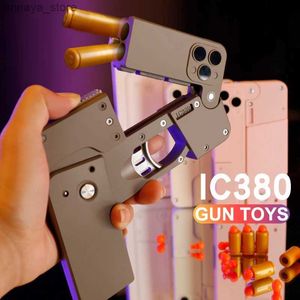 Gun Toys 2023 Nuevo popular plegable Teléfono móvil Creative Deformation Plegable Toy Gun Pun Juega Cool Phone 14 Pro Max Gift for Kids Adultl2404