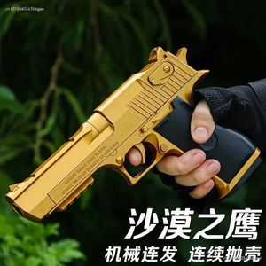 Gun Toys 2024 Modèle de jeu pour garçons saisit à la main le pistolet à balle molle Desert Eagle chargé manuellement, la coque Eva peut lancer un pistolet jouet de Combat en plein air YQ240307