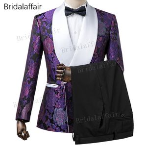 Gwenhwyfar Custom Made Tuxedos Groom Slim Fit Violet Floral Imprimé Hommes Costume Ensemble Pour Mariage De Bal Hommes Convient 2Pcs (Veste + Pantalon Noir)