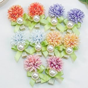 Accessoires de cheveux 2pcs / set Fashion Flower Clips Pearl Floral Barrettes Bridal Wedding Beach Party for Women Girls