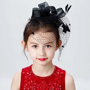 Accesorios para el cabello Baby Girl Vintage Flower Mesh Feather Clip Niño Fascinator Top Hat Clips Fiesta Traje de boda Cóctel Headwears 230714