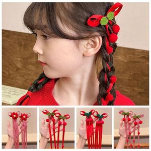 Accessoires pour cheveux, pince à ruban de cerise à carreaux, fleur Simple, boule en peluche, bec de canard rouge, épingle à cheveux tressée pour bébé