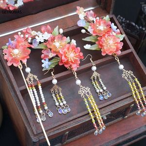 Clips de cheveux chinois Hanfu Stick Fork pour femmes Tassel Step Shake Peigt Pins côté épingles de fleurs accessoires de mariage