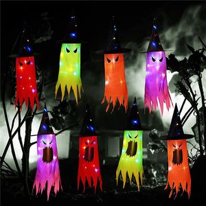 Décorations d'Halloween suspendues à LED avec chapeau fantôme brillant à piles pour jardin extérieur arbre intérieur XBJK2108