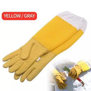 Hand Tools 1Pair Beekeeping Gloves Protective Sleeves Breathable Anti Bee/Sting Sheepskin Long Gloves For Beekeeper Beekeepings Toolss Inventory Wholesale