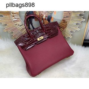 Bikns de sac à main à la main 7a Bikns en cuir authentique haut brillant crocodile peau patchwork Cowhide Portable Womens Womens Light Luxury Wine Reddsje