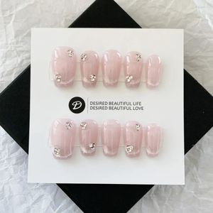 Presse rose faite à la main sur les ongles Court coréen Cat Eye Design Réutilisable Adhésif Faux Ongles Artificiel Acrylique Couverture Complète Ongles Conseils 240201