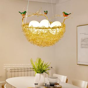 Travail manuel or fil d'aluminium nid d'oiseau suspension lampe nordique salle à manger salon verre blanc oeuf couleur oiseau lustre